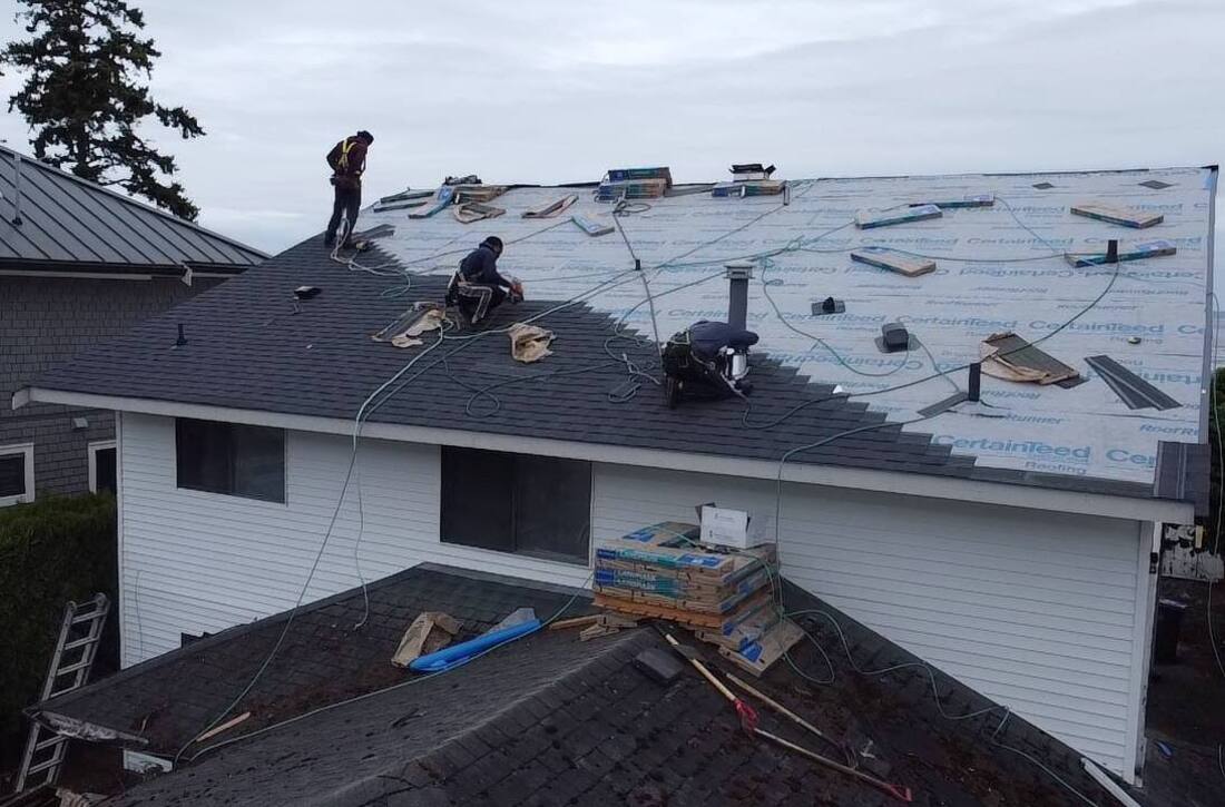 Asphalt shingles installation in Vancouver Metro Area