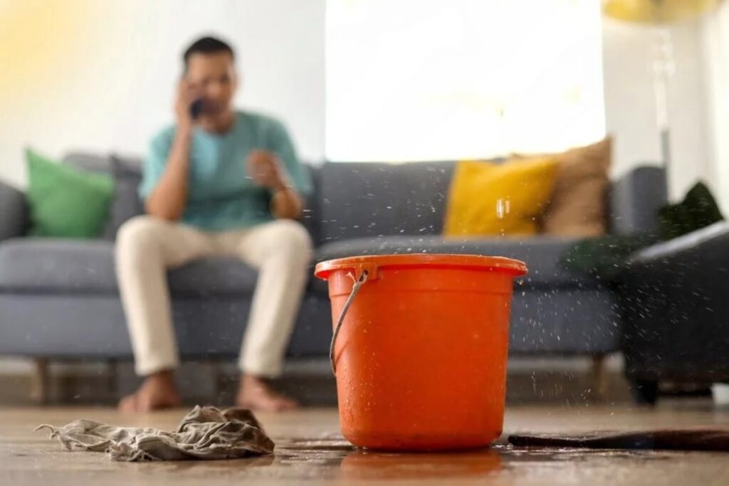 Roof Leaks in Heavy Rain in Vancouver